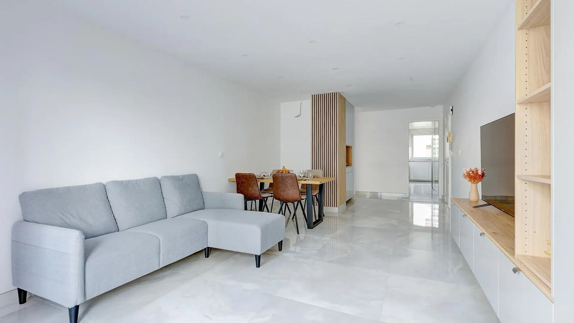 Apartment Suite Au Coeur De Paris, Architecturale Et Elegante