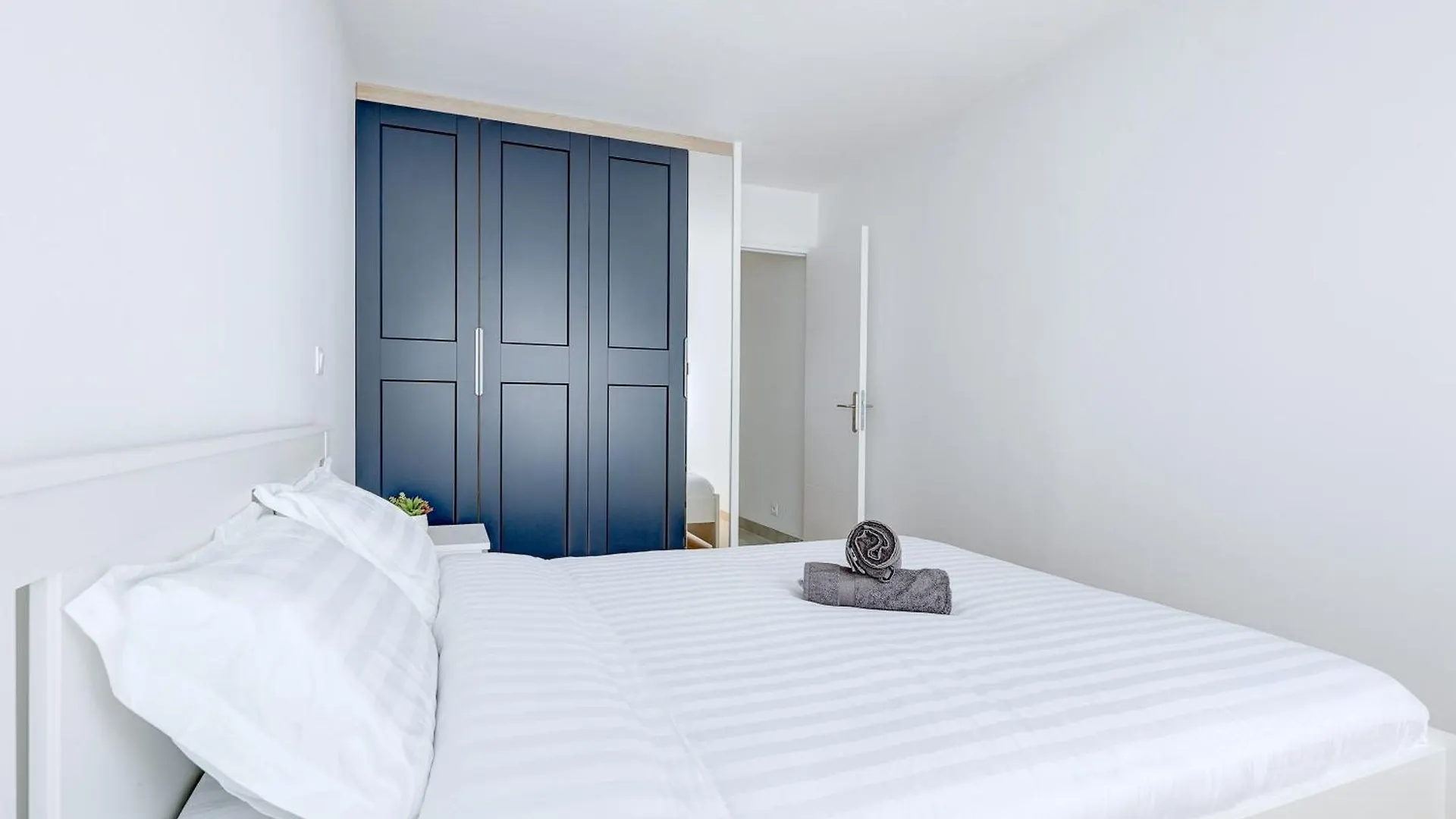 Apartment Suite Au Coeur De Paris, Architecturale Et Elegante France